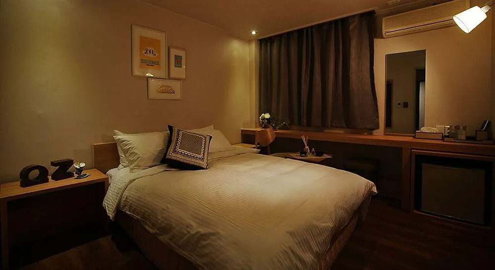 Hotel Haru Jeju 3*,